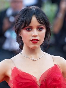  Η Jenna Ortega και η Lady Gaga ενώνουν τις δυνάμεις τους στη 2η σεζόν του Wednesday