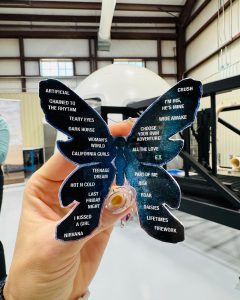 Η Katy Perry: Νέο τραγούδι εμπνευσμένο από το ταξίδι της στο διάστημα με το Blue Origin