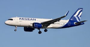 Αεροσκάφος της AEGEAN έτοιμο για απογείωση – Ρεκόρ πληρότητας για την αργία της 28ης Οκτωβρίου