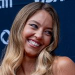 Η Sydney Sweeney στο κόκκινο χαλί μιλά για τη νέα σεζόν του Euphoria