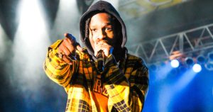 Rihanna: Πυροβολισμοί στο σπίτι με τα παιδιά