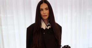 Με επίκεντρο τη συμμετοχή της Demi Moore, η φετινή κριτική επιτροπή του Φεστιβάλ Καννών θα απονείμει τον Χρυσό Φοίνικα σε 22 διαγωνιζόμενες ταινίες.