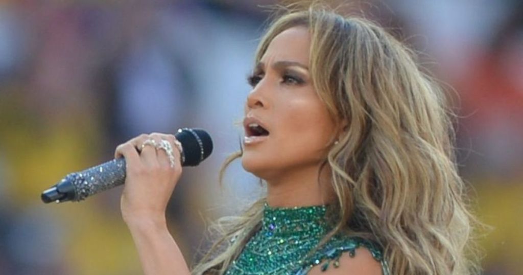 Jennifer Lopez: Λαμπερή πρεμιέρα «Office Romance» στο Λονδίνο