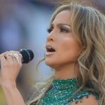 Jennifer Lopez: Λαμπερή πρεμιέρα «Office Romance» στο Λονδίνο