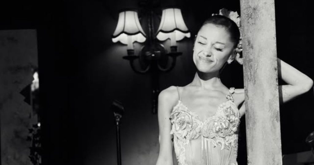 Ariana Grande: Νέο κεφάλαιο μακριά από τα φώτα της δημοσιότητας