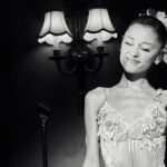 Ariana Grande: Νέο κεφάλαιο μακριά από τα φώτα της δημοσιότητας