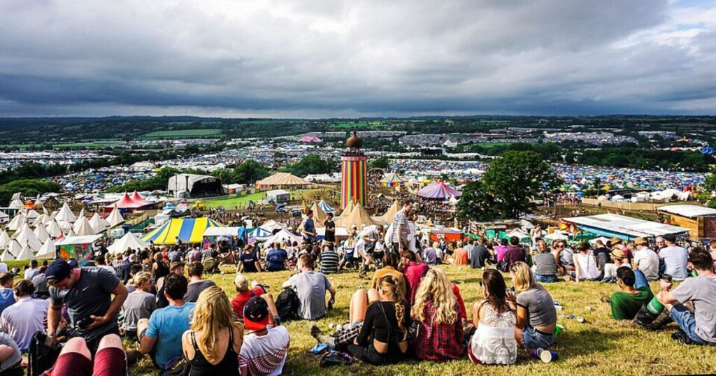 Glastonbury 2027: Sold out σε 42 λεπτά