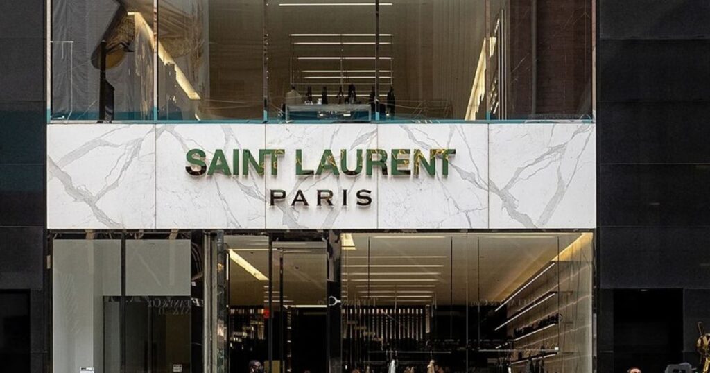 Saint Laurent: Τέλος εποχής για Vaccarello